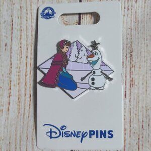 Disney Parks Frozen Anna & Olaf Pin - NEW